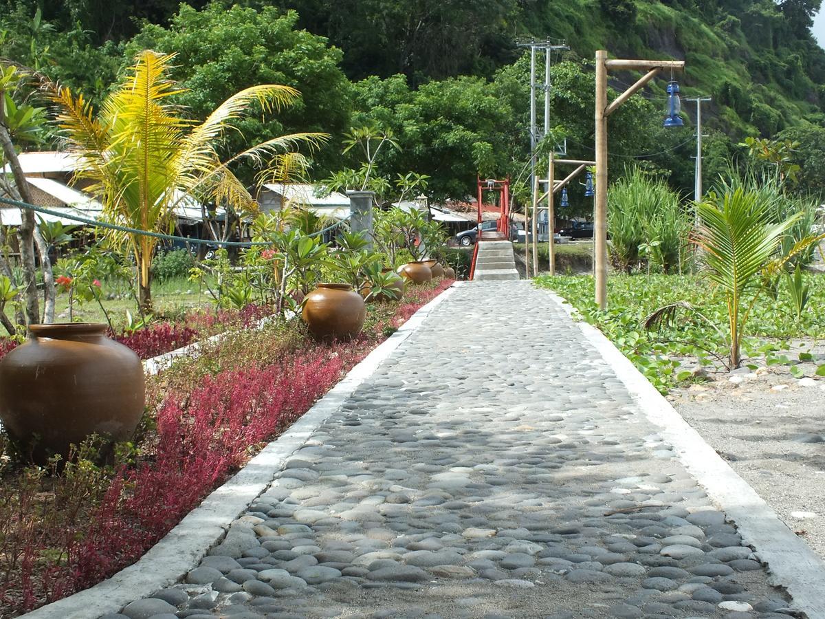 Ketapang Resort Karanghawu Exteriér fotografie